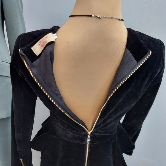 Sistaress Velvet Ruffle Cocktail Dress sz M - Picture 8 of 14